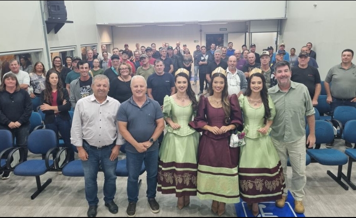 Secretaria da Agricultura e produtores rurais definem ajustes para fornecimento de uva para a Festa da Uva